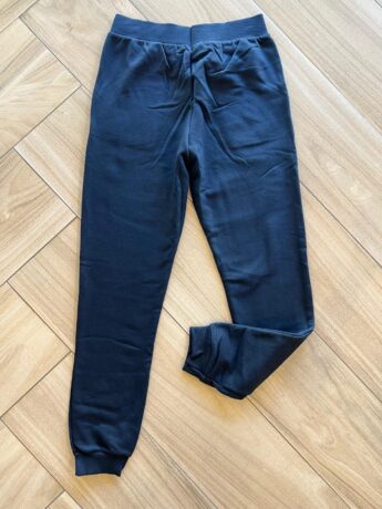 Calça Masculina Infantil Jogger Moletom com Bolsos Preta Fernanda Ramos Kids