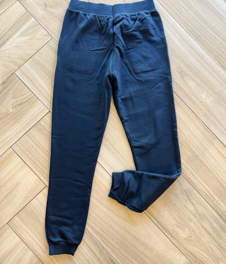 Calça Masculina Infantil Jogger Moletom com Bolsos Preta Fernanda Ramos Kids