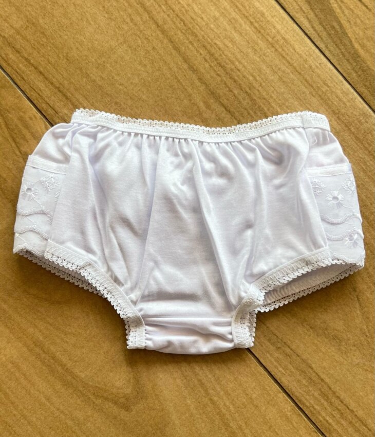 Calcinha Infantil Feminina Detalhe em Laise Branca Fernanda Ramos Kids