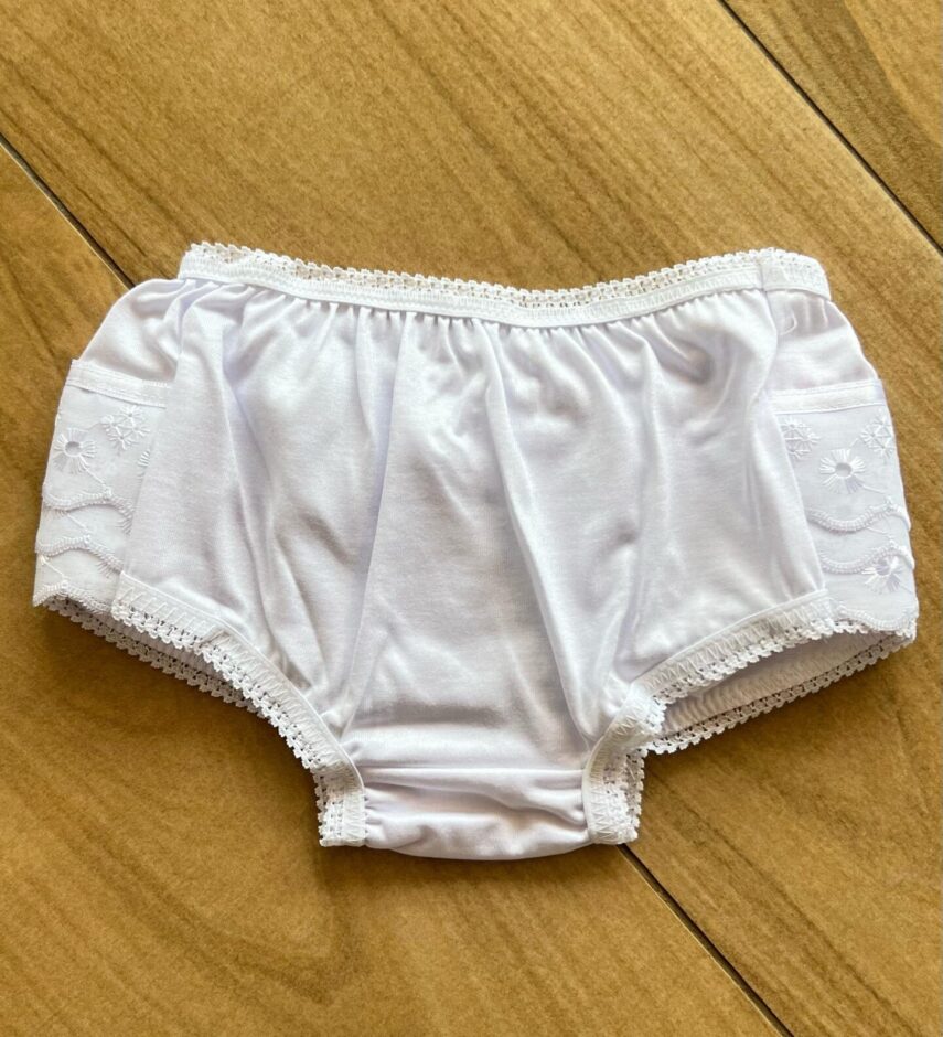 Calcinha Infantil Feminina Detalhe em Laise Branca Fernanda Ramos Kids