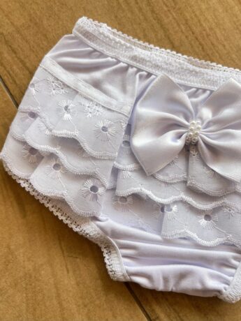 fernandaramosstore com br Calcinha Infantil Feminina Detalhe em Laise e Laço Branca1