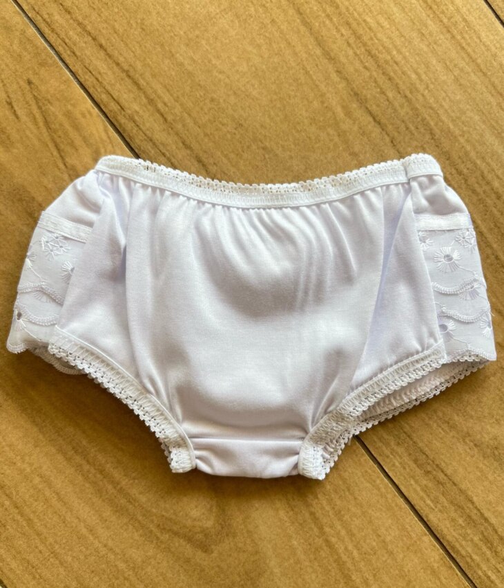 Calcinha Infantil Feminina Detalhe em Laise e Laço Branca Fernanda Ramos Kids