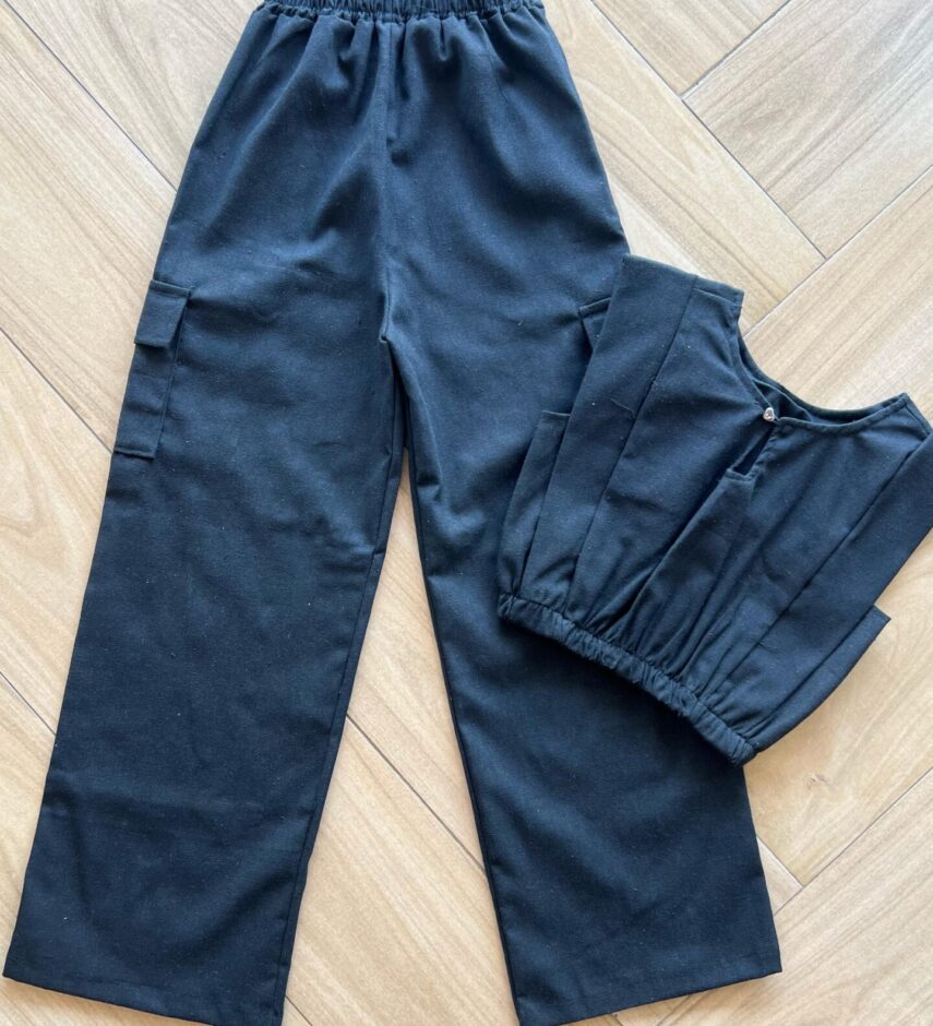 fernandaramoskids com br Conjunto Feminino Viscolinho Blusa Cropped e Calça Cargo Preto3