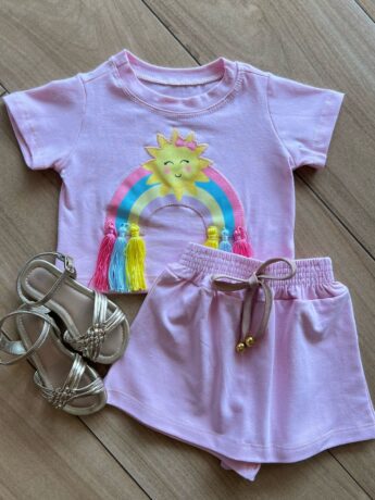 Conjunto Infantil Blusa Cropped com Detalhe e Short Saia Rosa Bebê Fernanda Ramos Kids