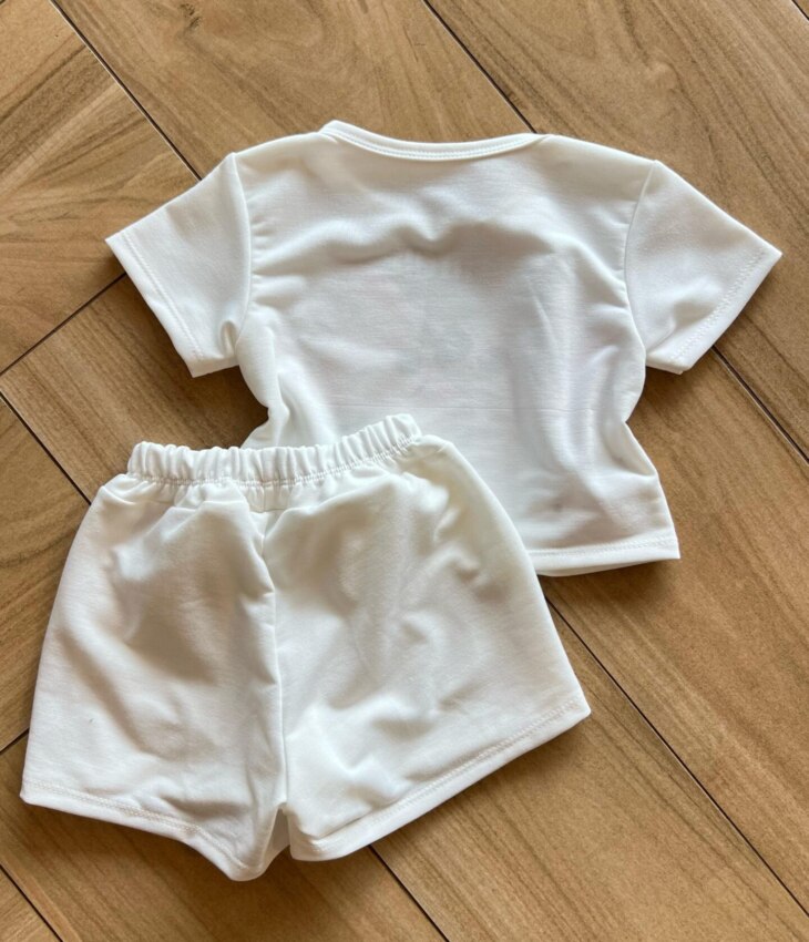 Conjunto Infantil Feminino Blusa e Short Stitch com Corações Fernanda Ramos Kids