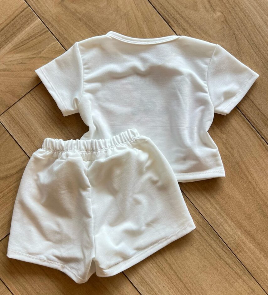 Conjunto Infantil Feminino Blusa e Short Stitch com Corações Fernanda Ramos Kids