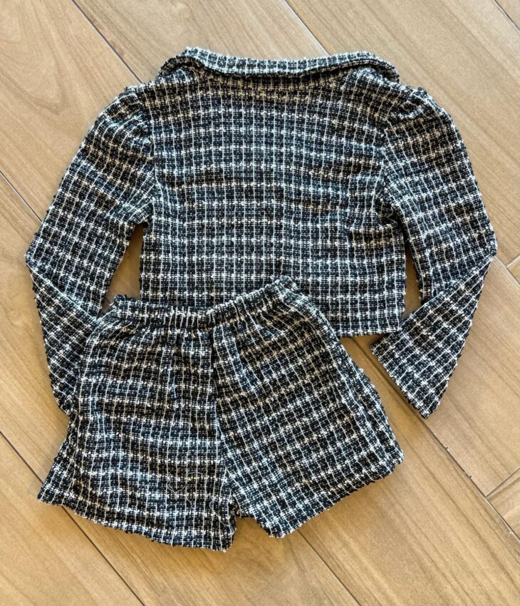 fernandaramoskids com br Conjunto Infantil Feminino Blusa Manga Longa e Short Saia Preto 1