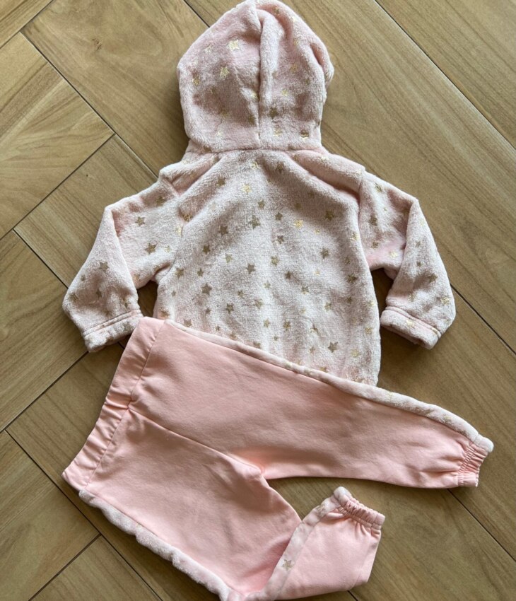 Conjunto Infantil Feminino Blusa Manga Longa Estrelas e Calça Rosa Fernanda Ramos Kids