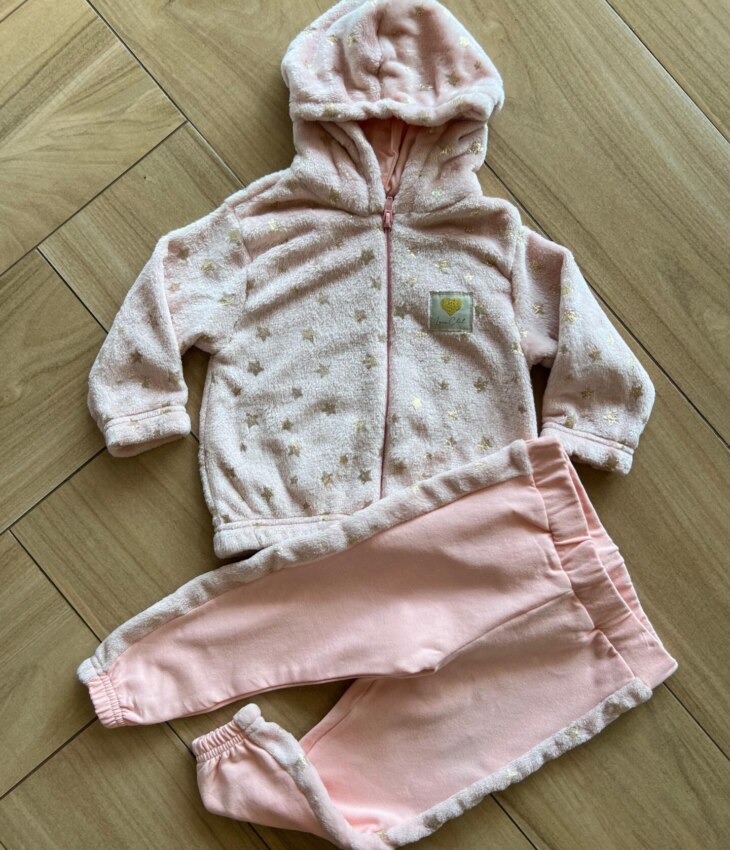 Conjunto Infantil Feminino Blusa Manga Longa Estrelas e Calça Rosa Fernanda Ramos Kids