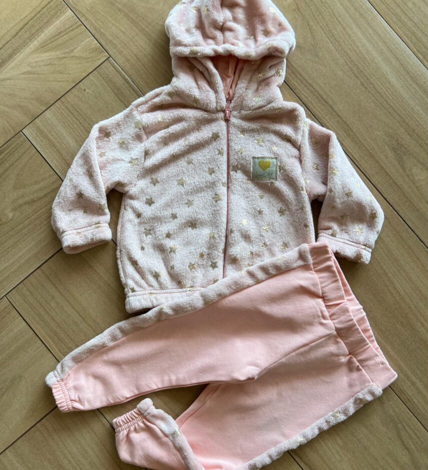 Conjunto Infantil Feminino Blusa Manga Longa Estrelas e Calça Rosa Fernanda Ramos Kids