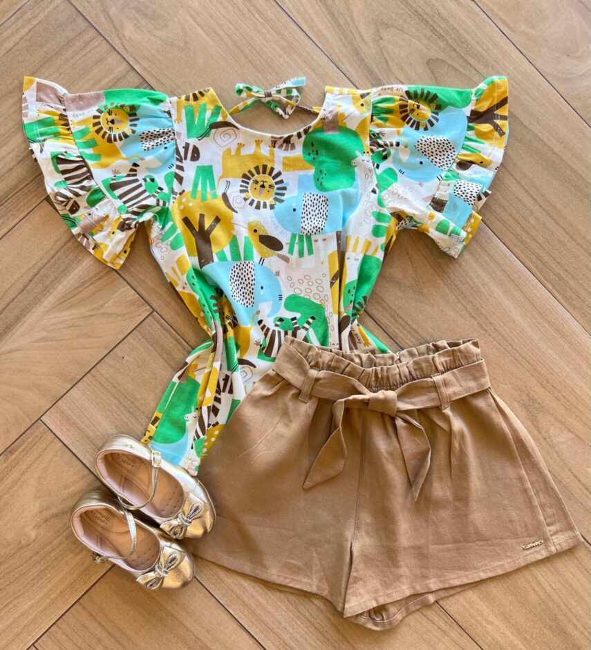 Conjunto Infantil Feminino Blusa Meia Malha Estampada e Short Fernanda Ramos Kids