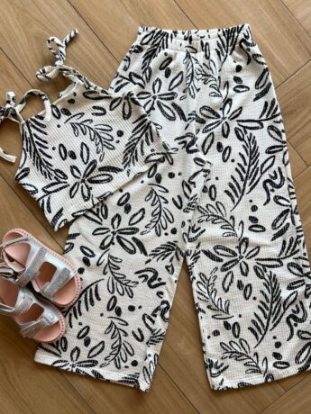 Conjunto Infantil Feminino Cropped Alça e Calça Wide Leg Estampado Fernanda Ramos Kids