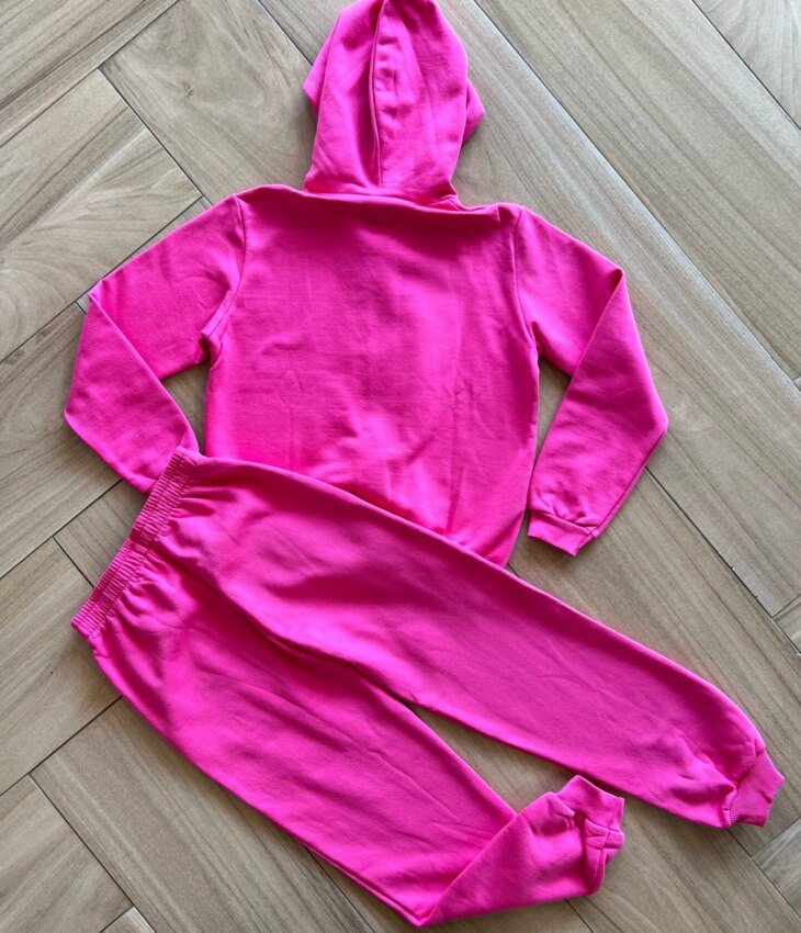 Conjunto Infantil Feminino Jaqueta Better Together e Calça Rosa Fernanda Ramos Kids