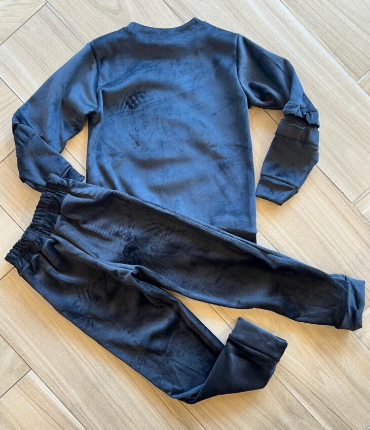 Conjunto Infantil Feminino Moletom Blusa Manga Longa e Calça Preta Fernanda Ramos Kids