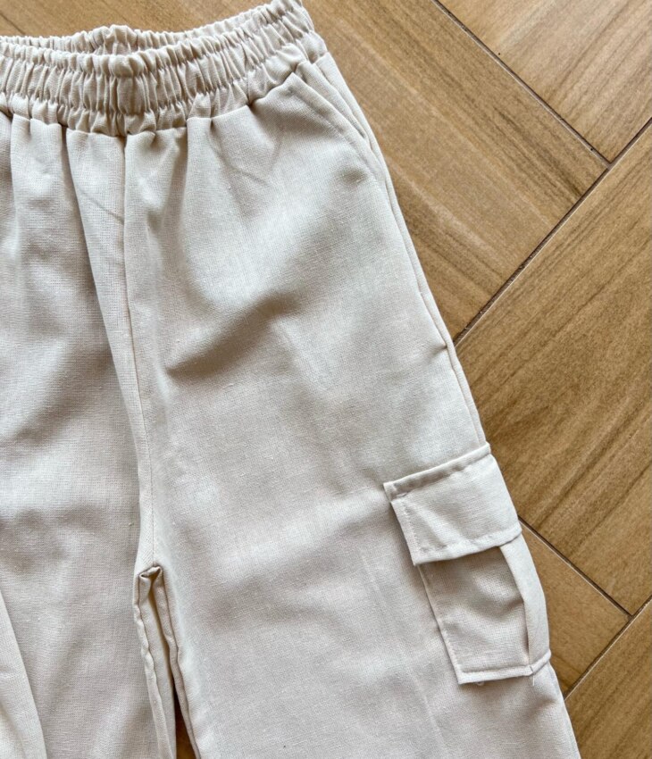 fernandaramoskids com br Conjunto Infantil Feminino Viscolinho Blusa Cropped e Calça Cargo2