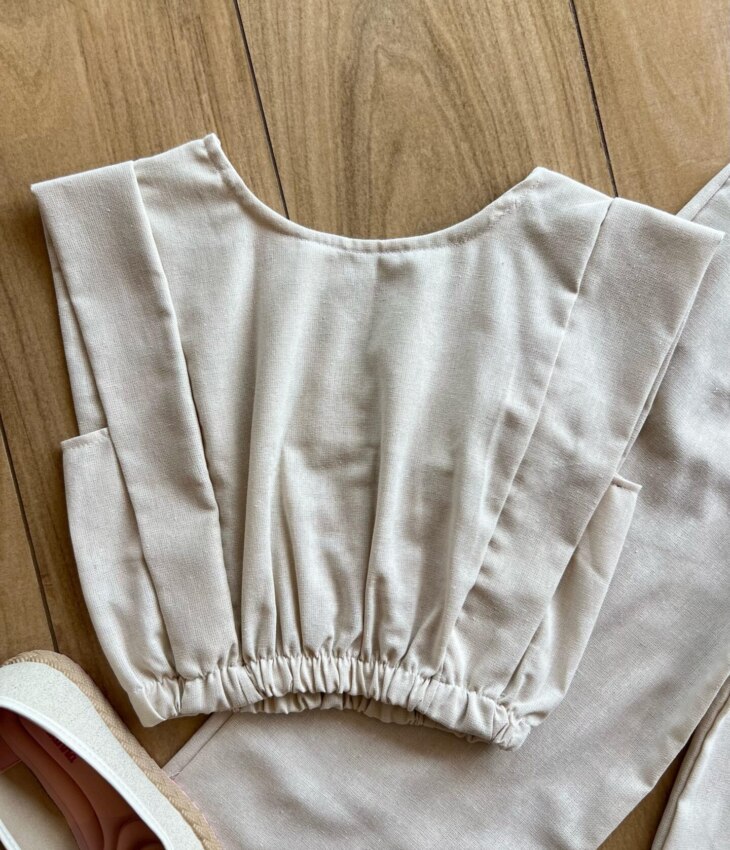 fernandaramoskids com br Conjunto Infantil Feminino Viscolinho Blusa Cropped e Calça Cargo1