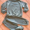 Conjunto Infantil Masculino Blusa Manga Longa Aventura e Calça Verde Fernanda Ramos Kids