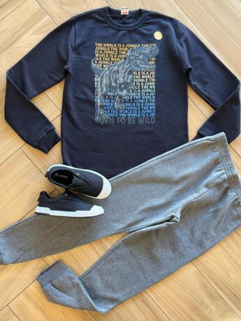 Conjunto Infantil Masculino Blusa Manga Longa World e Calça Cinza Fernanda Ramos Kids