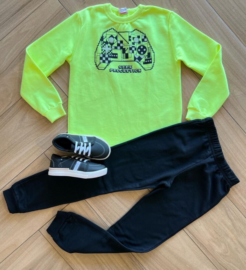 Conjunto Infantil Masculino Blusão Gamer e Calça Jogger Preta Fernanda Ramos Kids