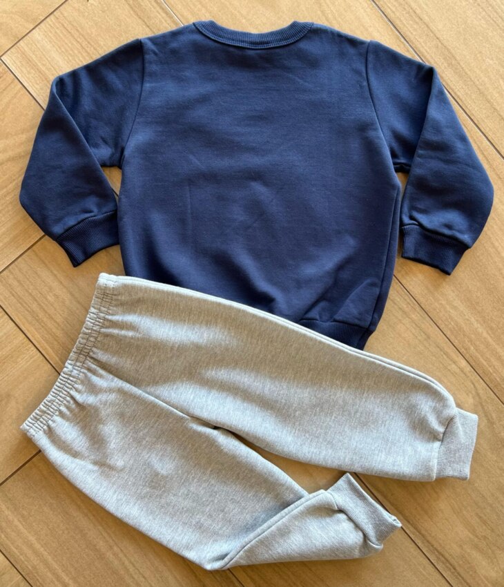 Conjunto Infantil Masculino Blusão Hora de Acampar e Calça Fernanda Ramos Kids