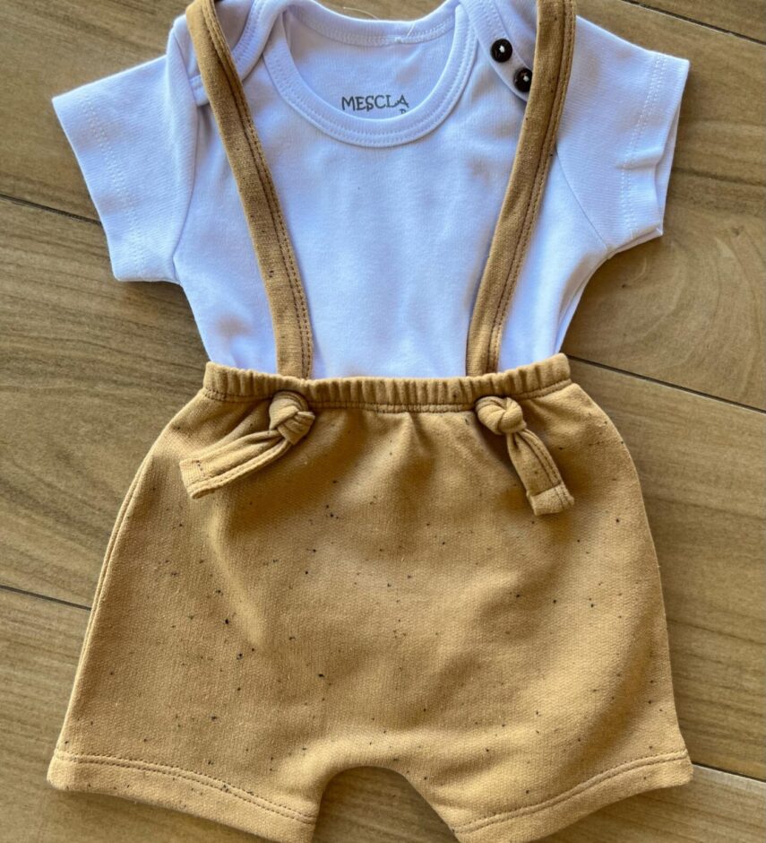 Conjunto Infantil Masculino Body Branco e Jardineira Moletom Mescla Fernanda Ramos Kids