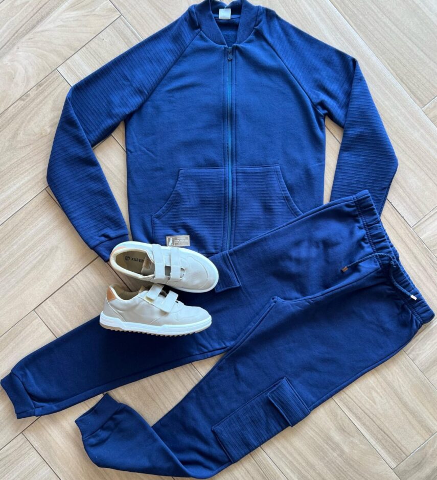 Conjunto Infantil Masculino Jaqueta com Detalhe e Calça Jogger Azul Fernanda Ramos Kids