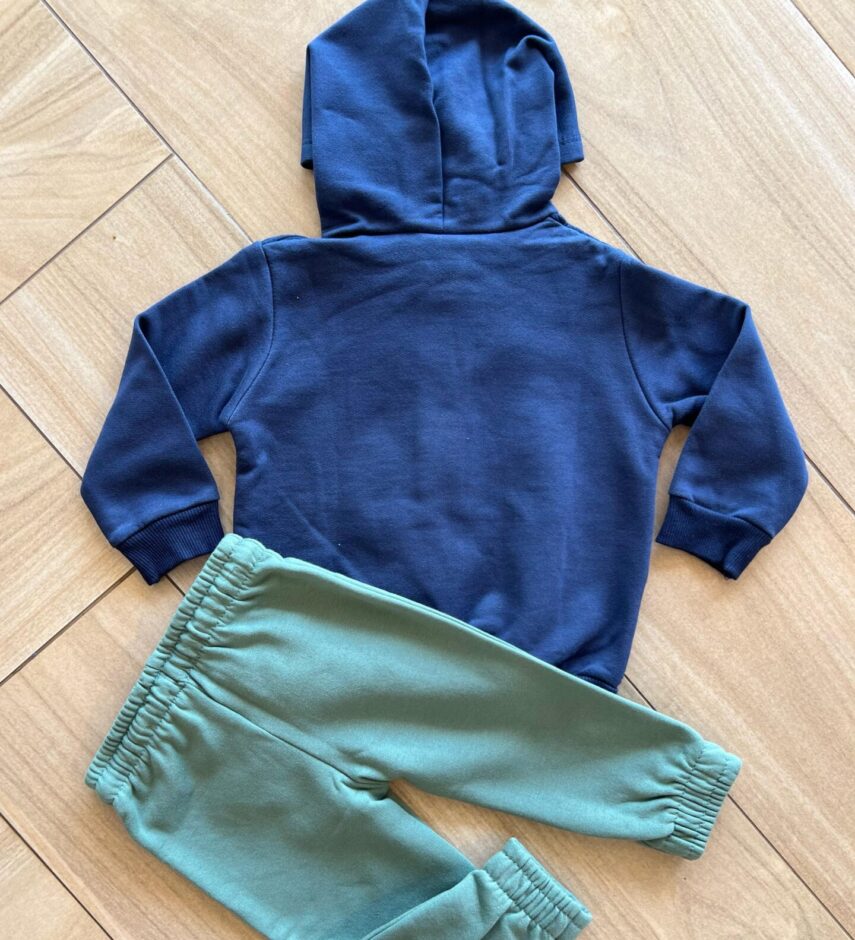Conjunto Infantil Masculino Jaqueta com Detalhe e Calça Verde Fernanda Ramos Kids