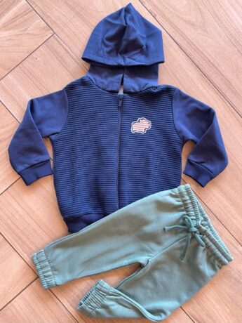 Conjunto Infantil Masculino Jaqueta com Detalhe e Calça Verde Fernanda Ramos Kids