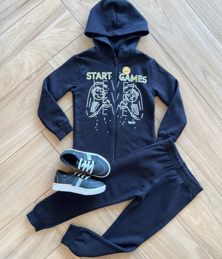 Conjunto Infantil Masculino Jaqueta Star Game e Calça Preta Fernanda Ramos Kids
