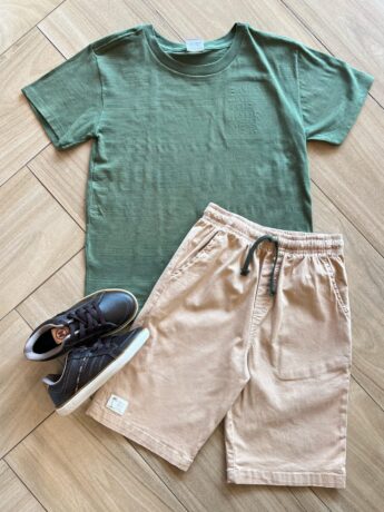Conjunto Masculino Camiseta Malha e Bermuda Sarja Bege Fernanda Ramos Kids