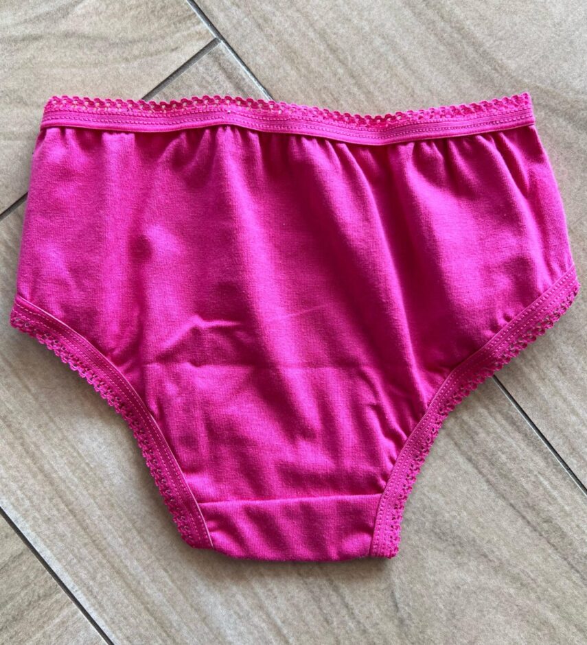 Kit Calcinha Infantil Feminina Rosa, Vermelha e Pink Fernanda Ramos Kids