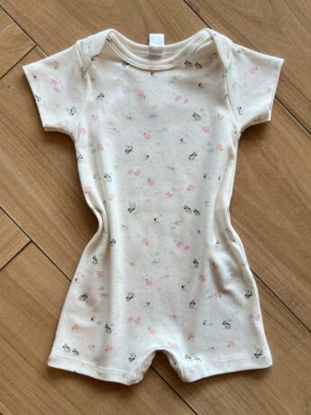 Macaquinho Infantil Feminino em Suedine Estampa Zebras Off White Fernanda Ramos Kids