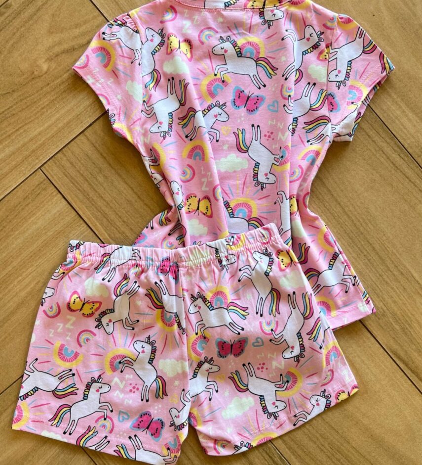 Pijama Infantil Feminino Blusa e Short Unicórnio Rosa Fernanda Ramos Kids
