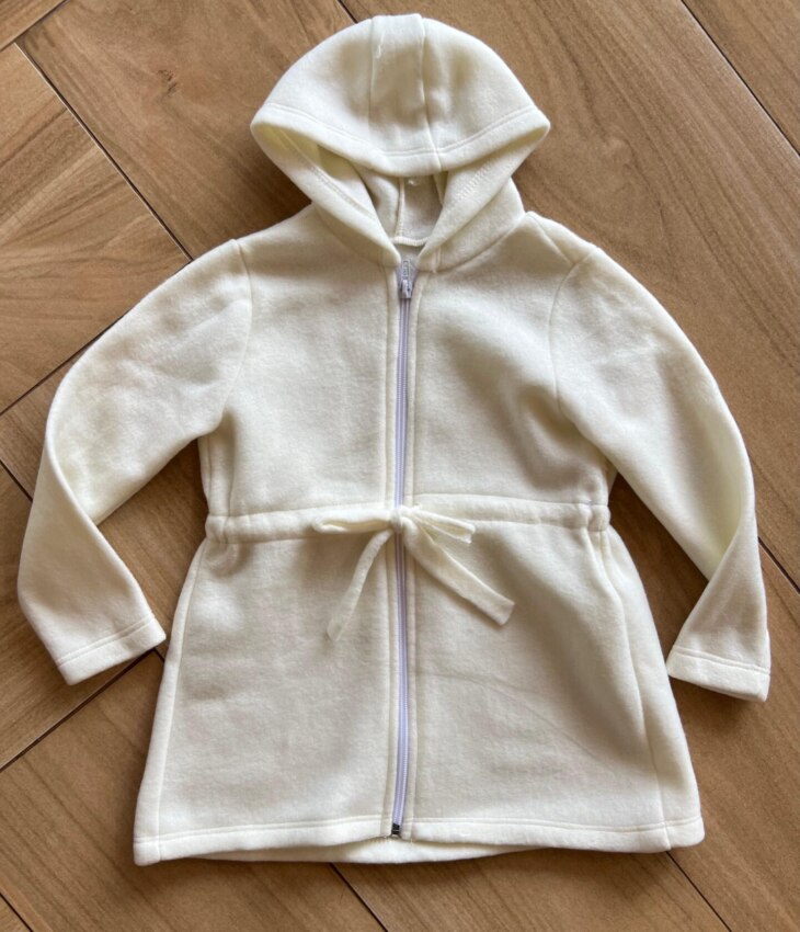 Sobretudo Infantil Feminino com Capuz Off White Fernanda Ramos Kids