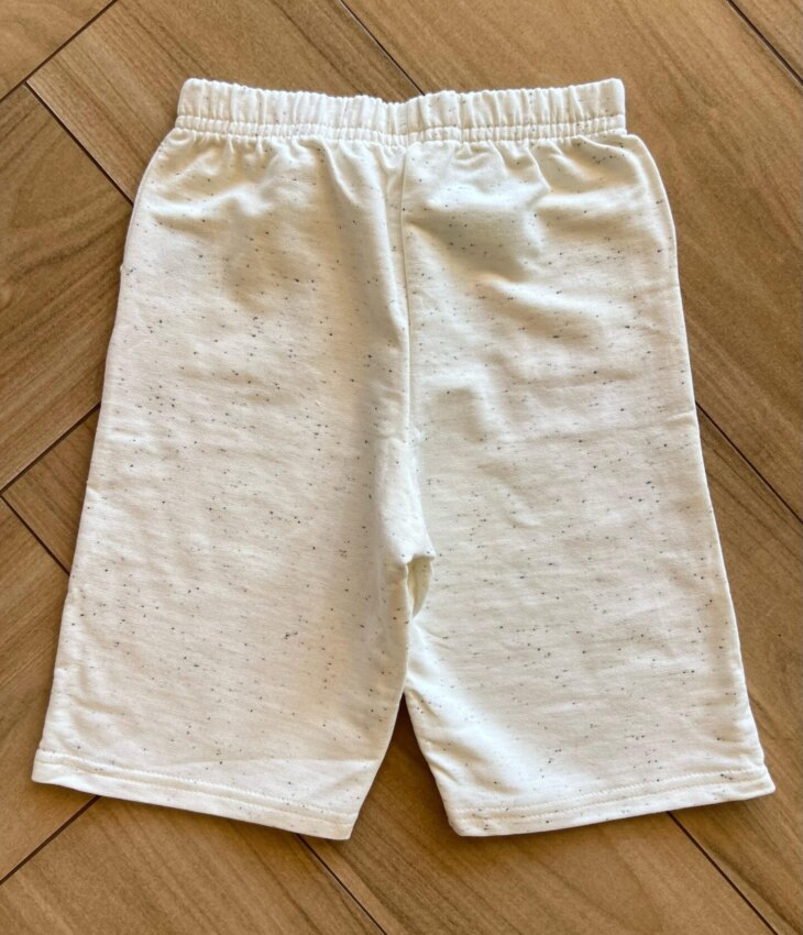 fernandaramoskids com br Bermuda Infantil Masculina Off White Mesclada com Pontinhos Preto2