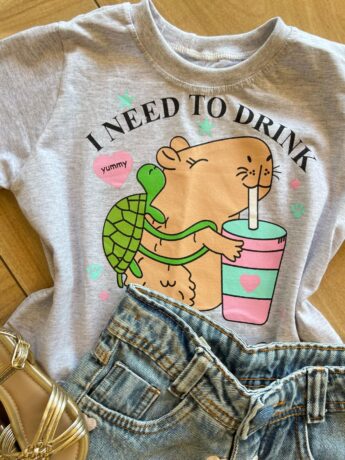 fernandaramoskids com br Blusa Cropped Infantil Feminino Manga Curta I Need To Drink1