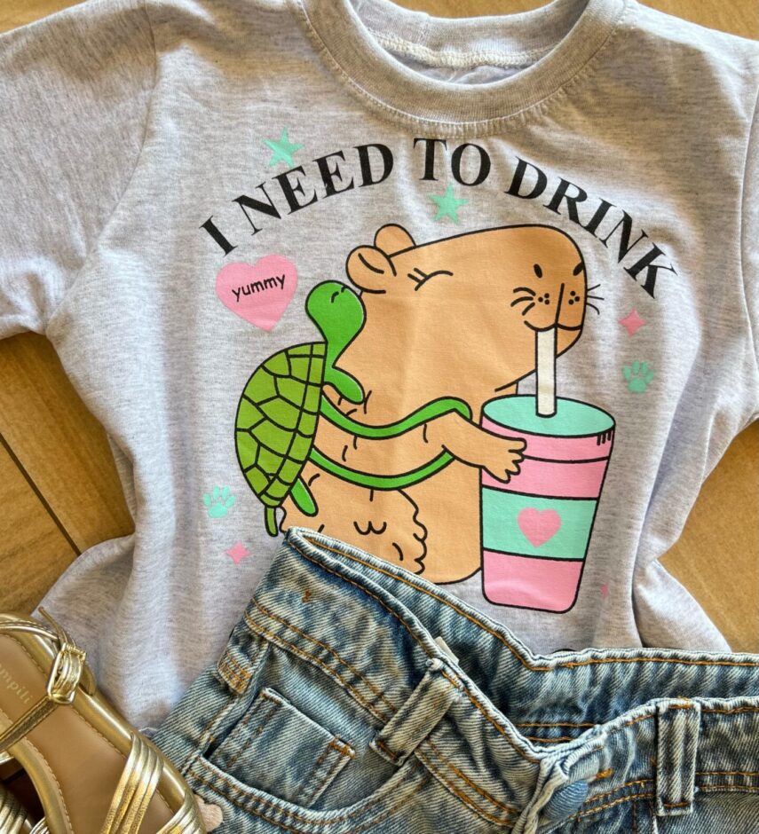 fernandaramoskids com br Blusa Cropped Infantil Feminino Manga Curta I Need To Drink1