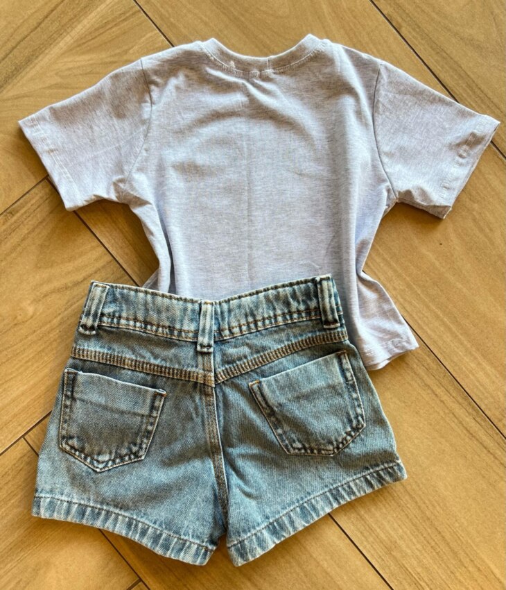 fernandaramoskids com br Blusa Cropped Infantil Feminino Manga Curta I Need To Drink2