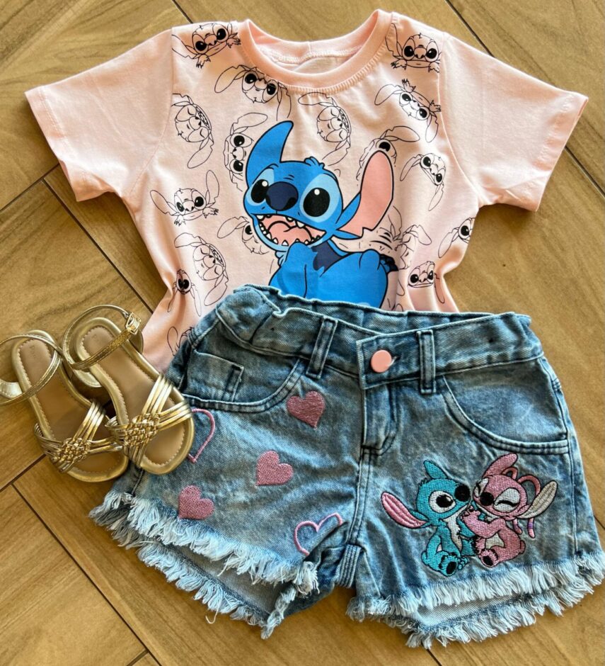 Blusa Cropped Infantil Feminino Manga Curta Vários Stich Rosa Fernanda Ramos Kids