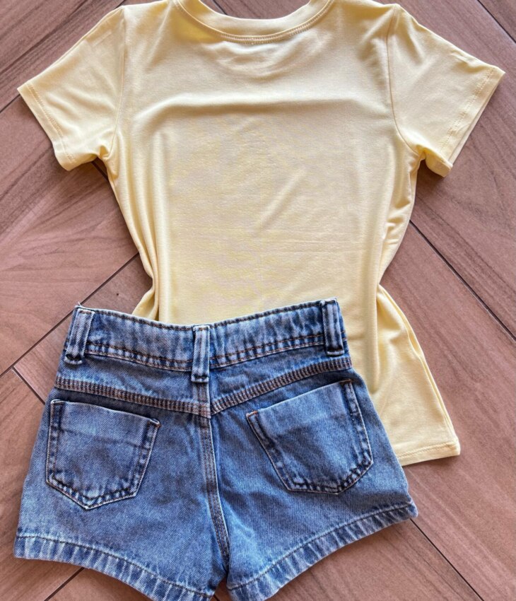 fernandaramoskids com br Blusa Infantil Feminina Manga Curta Malha Amarela Flores2