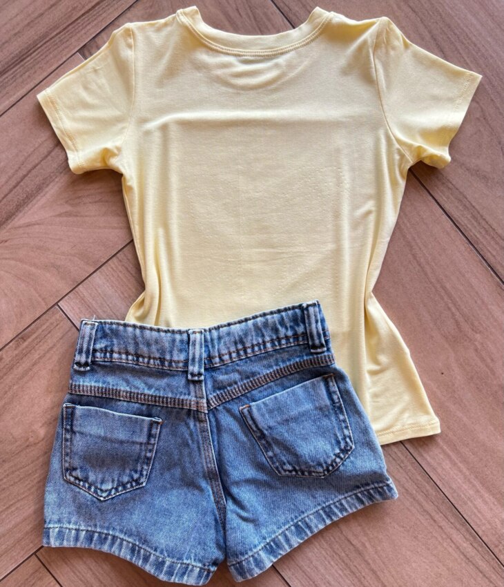 fernandaramoskids com br Blusa Infantil Feminina Manga Curta Malha Amarela New York2