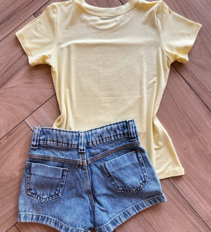 fernandaramoskids com br Blusa Infantil Feminina Manga Curta Malha Amarela New York2