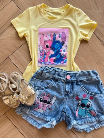 Blusa Infantil Feminina Manga Curta Malha Amarela Stich Apaixonado Fernanda Ramos Kids