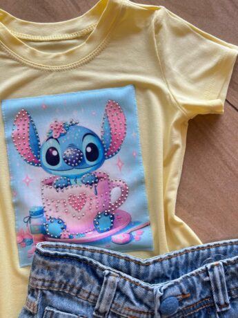 fernandaramoskids com br Blusa Infantil Feminina Manga Curta Malha Amarela Stich Cozinheiro1