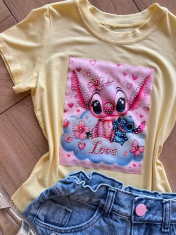fernandaramoskids com br Blusa Infantil Feminina Manga Curta Malha Amarela Stich Love1