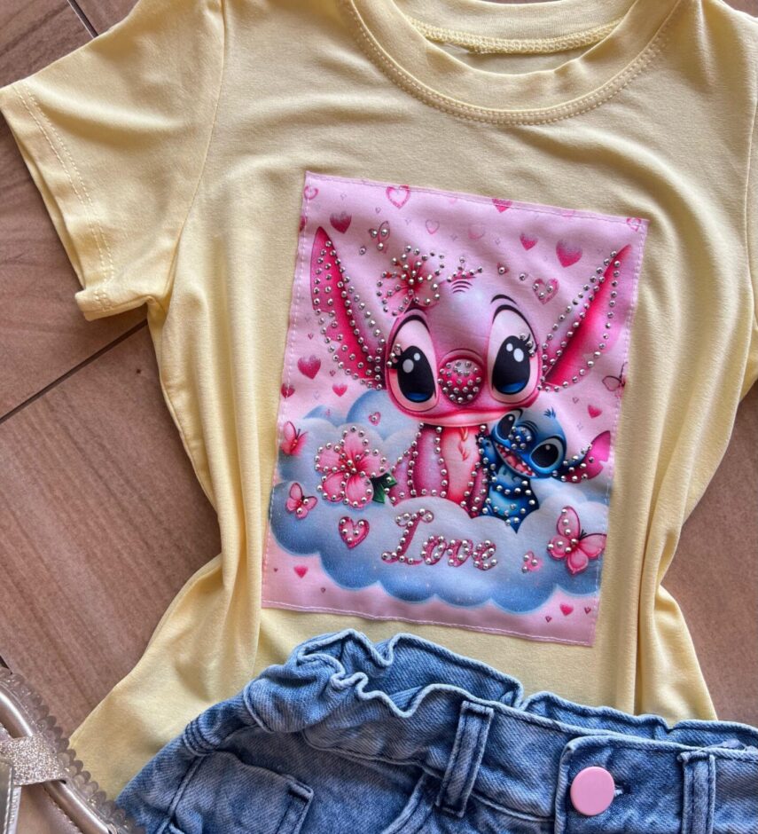 fernandaramoskids com br Blusa Infantil Feminina Manga Curta Malha Amarela Stich Love1