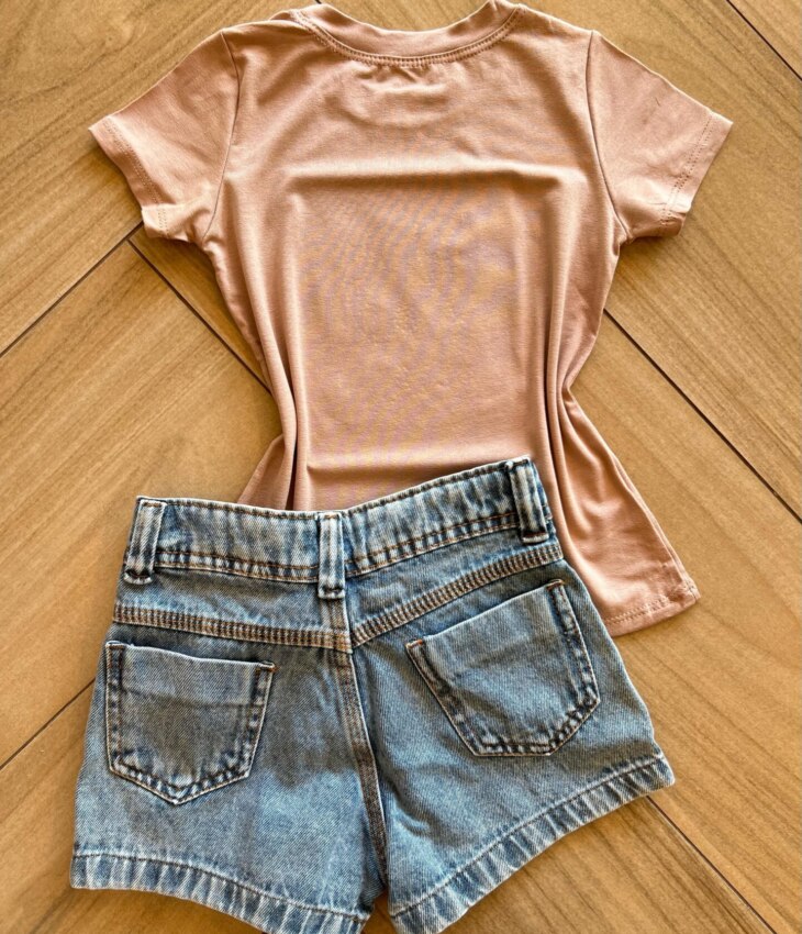 fernandaramoskids com br Blusa Infantil Feminina Manga Curta Malha Bege Estampada2