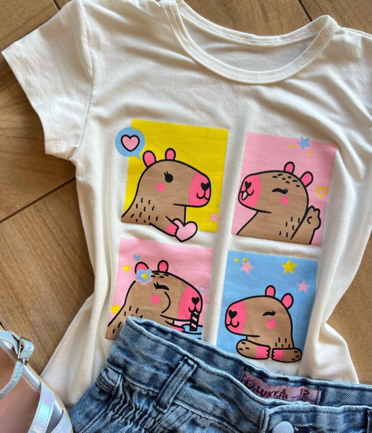 fernandaramoskids com br Blusa Infantil Feminina Manga Curta Malha Capivara Off White1