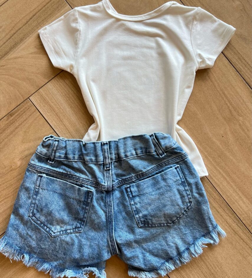 fernandaramoskids com br Blusa Infantil Feminina Manga Curta Malha Stich Encantado Off White2
