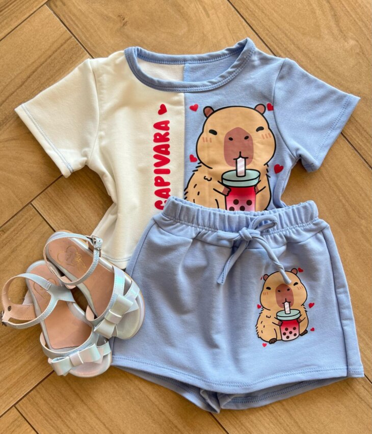 Conjunto Blusa Cropped Duas Cores e Short Saia Capivara Azul Fernanda Ramos Kids